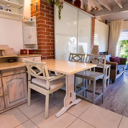 Przytulny Goscinny Lawenda Z Netflixem I Konsola Ps4, Bezplatny Parking *