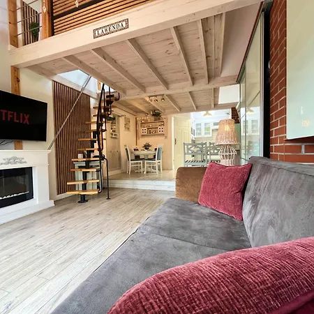 Apartment Lawenda Z Ogrodem, Konsola Ps4 Z Grami, Netflixem I Bezplatnym Parkingiem
