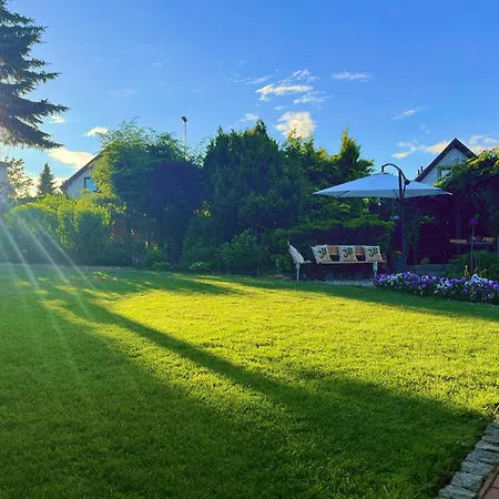 Apartment Lawenda Z Ogrodem, Konsola Ps4 Z Grami, Netflixem I Bezplatnym Parkingiem