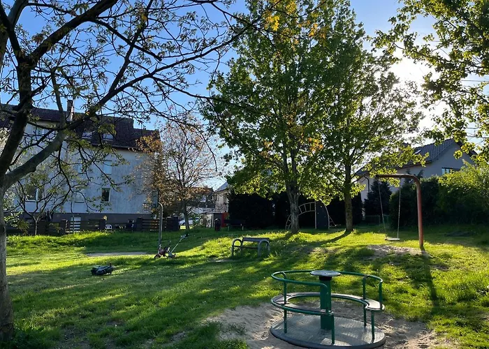 Lägenhet Przytulny Goscinny Lawenda Z Netflixem I Konsola Ps4, Bezplatny Parking