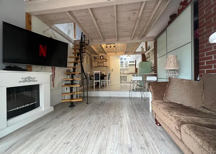 Lägenhet Przytulny Goscinny Lawenda Z Netflixem I Konsola Ps4, Bezplatny Parking Szczecin